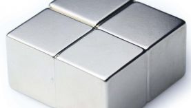 李晨范冰冰分手？愛情就像強(qiáng)力磁鐵塊是需要保養(yǎng)的「聚盛」